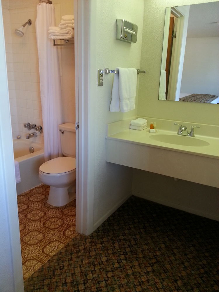 Roadrunner Lodge Motel ทูคัมคารี ภายนอก รูปภาพ